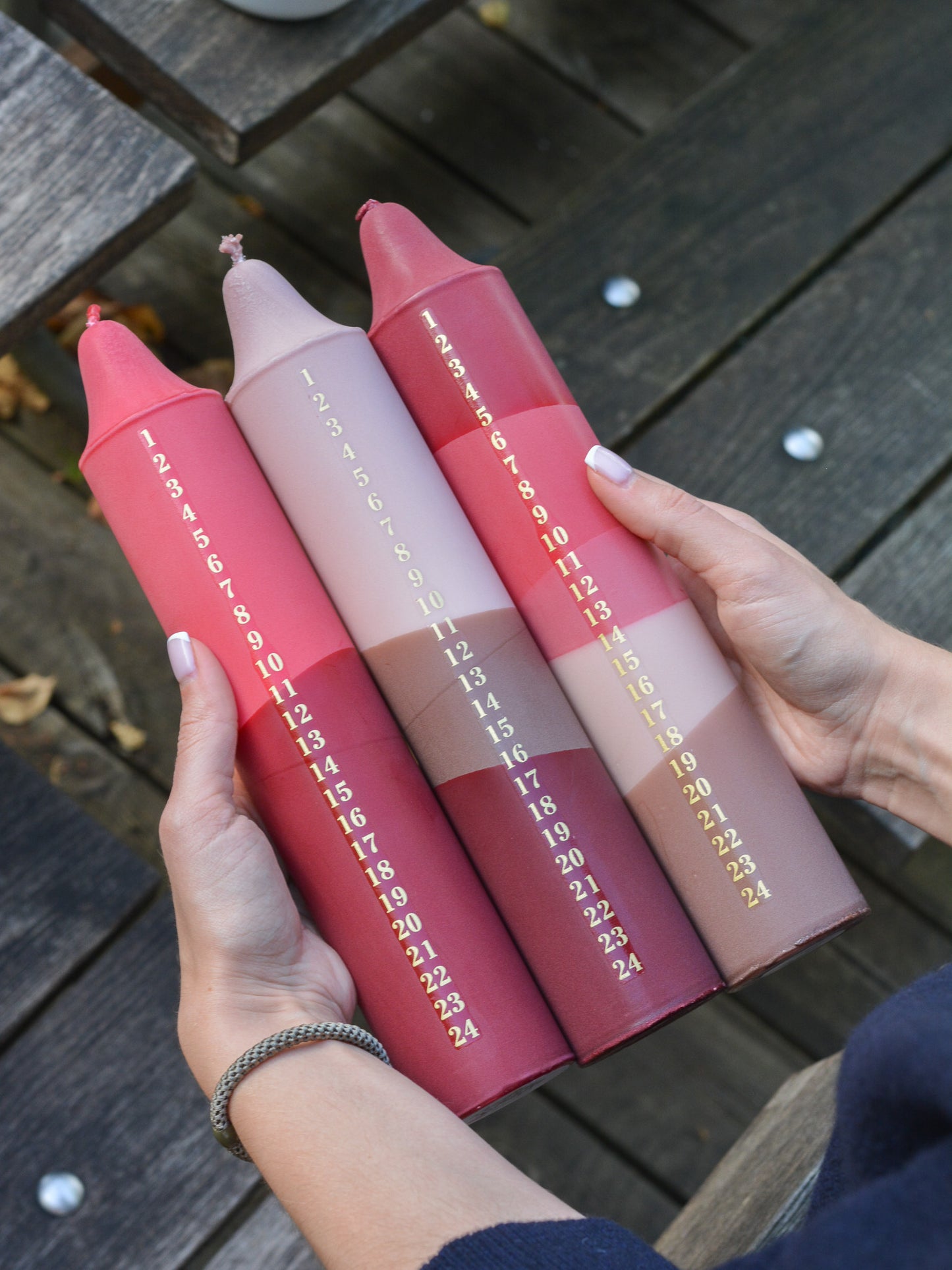 Advent Candle, Kalenderlys Beige, Brown & Red