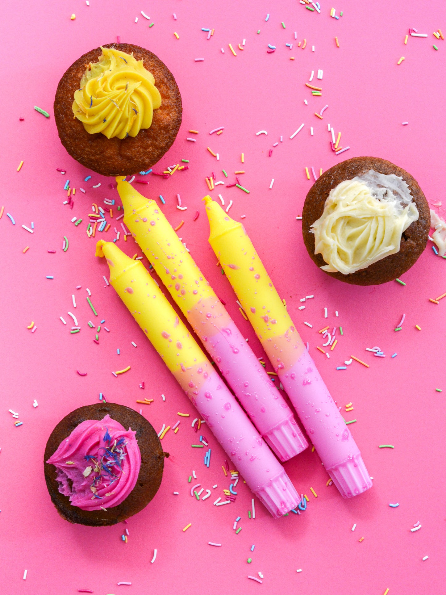 Summer Party / Pastel Pink & Yellow Confetti