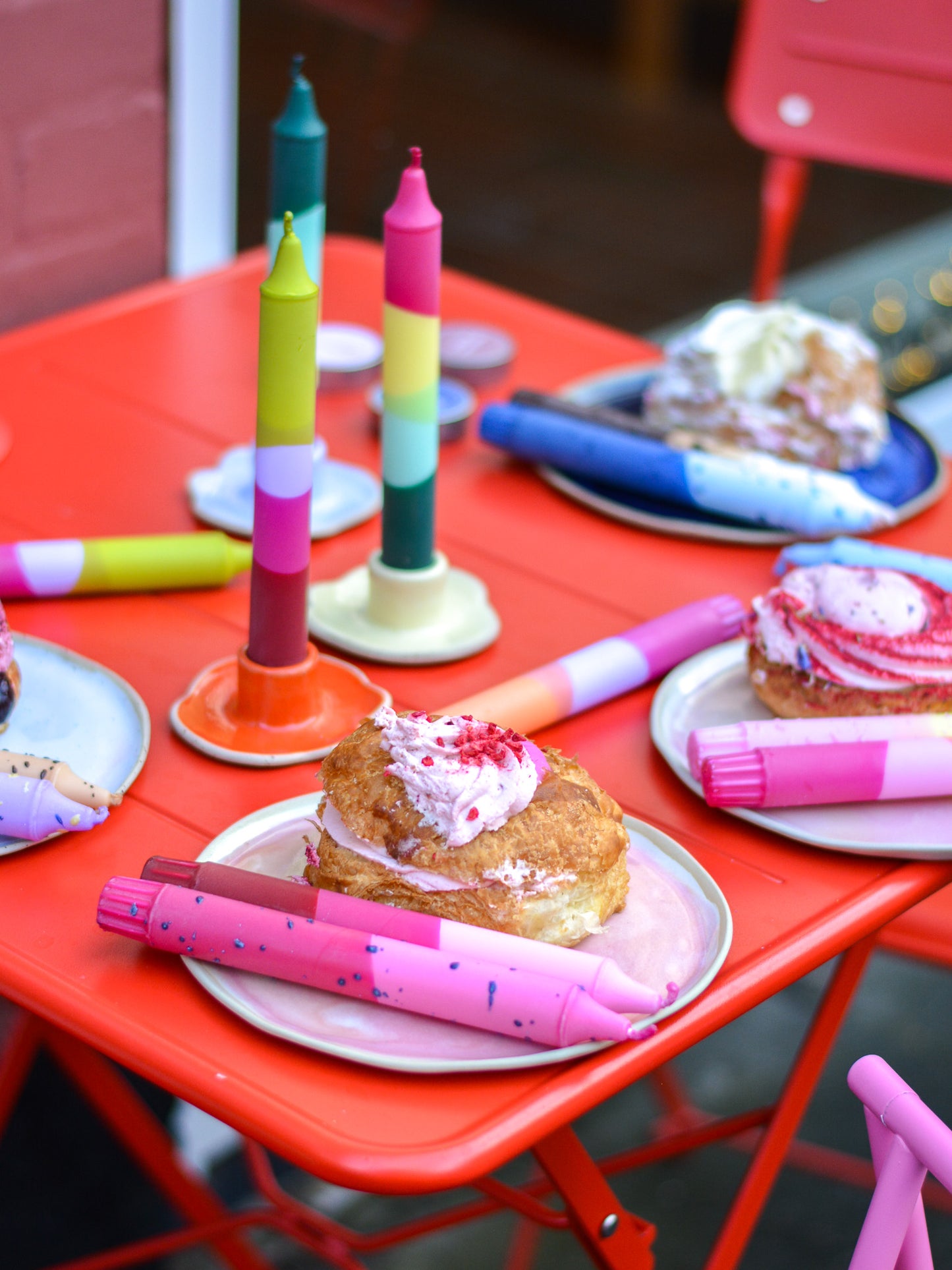 Pink / Fuchsia / Red