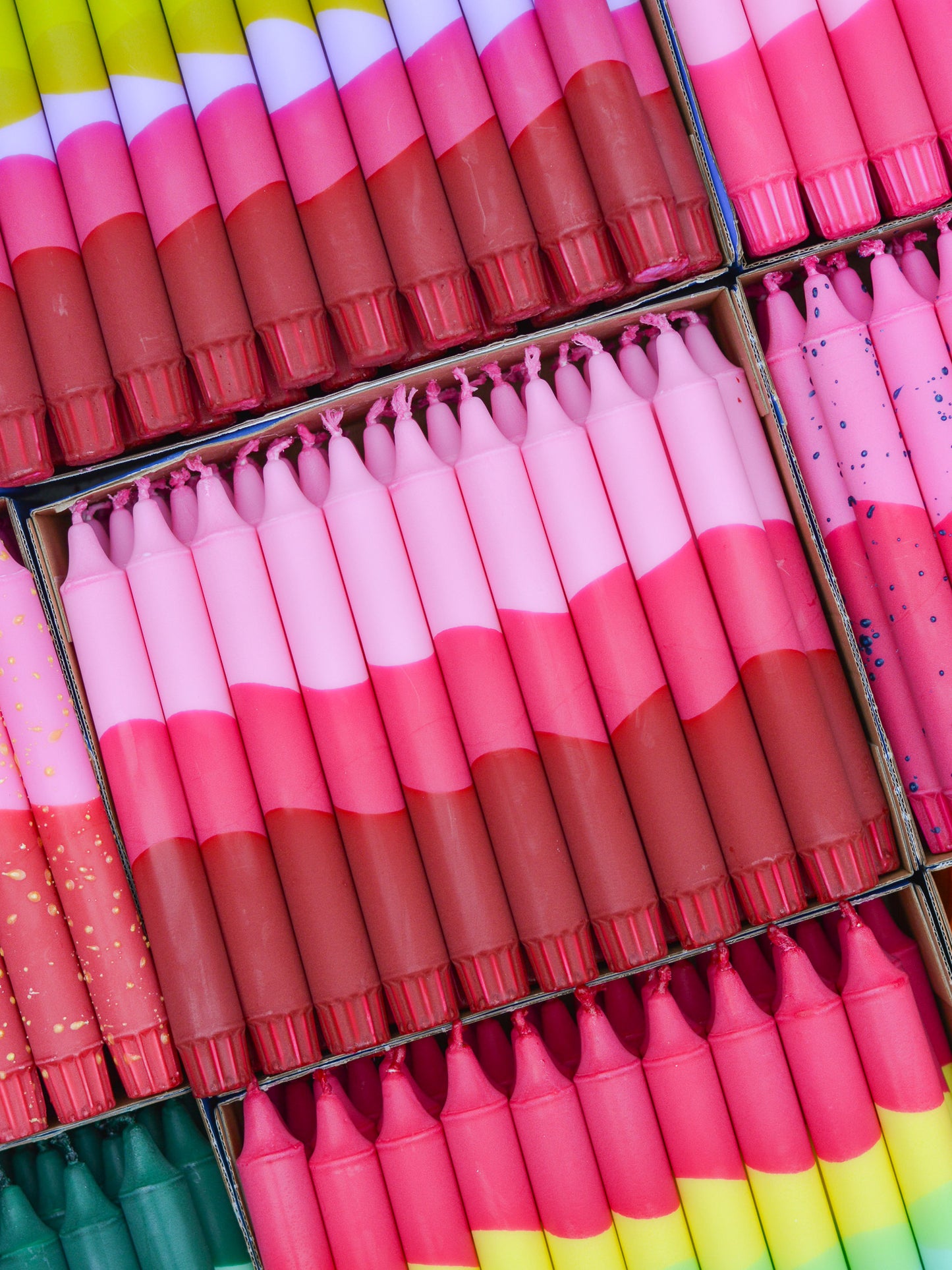 Pink / Fuchsia / Red