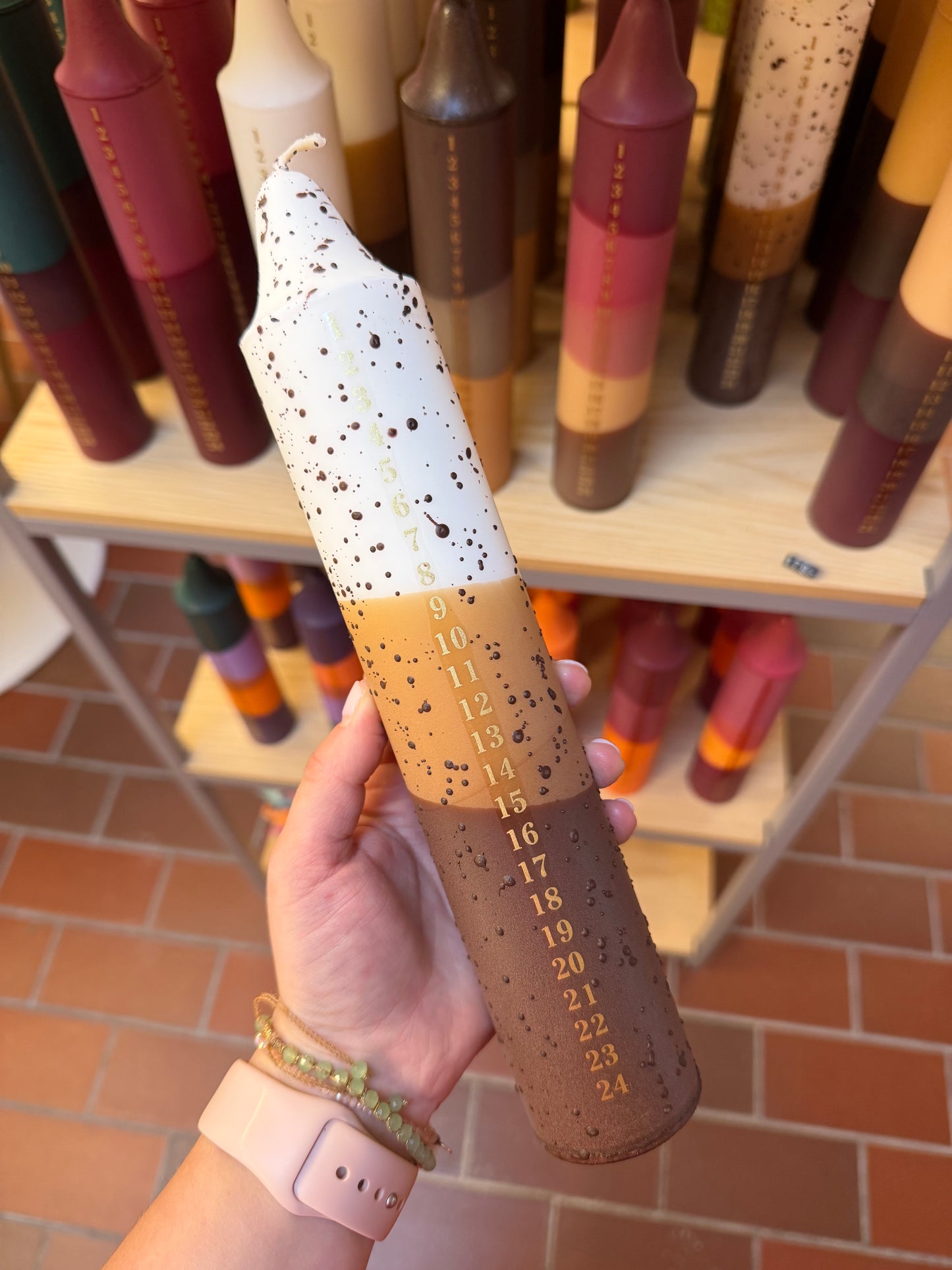 Advent Candle, Cappuccino Confetti