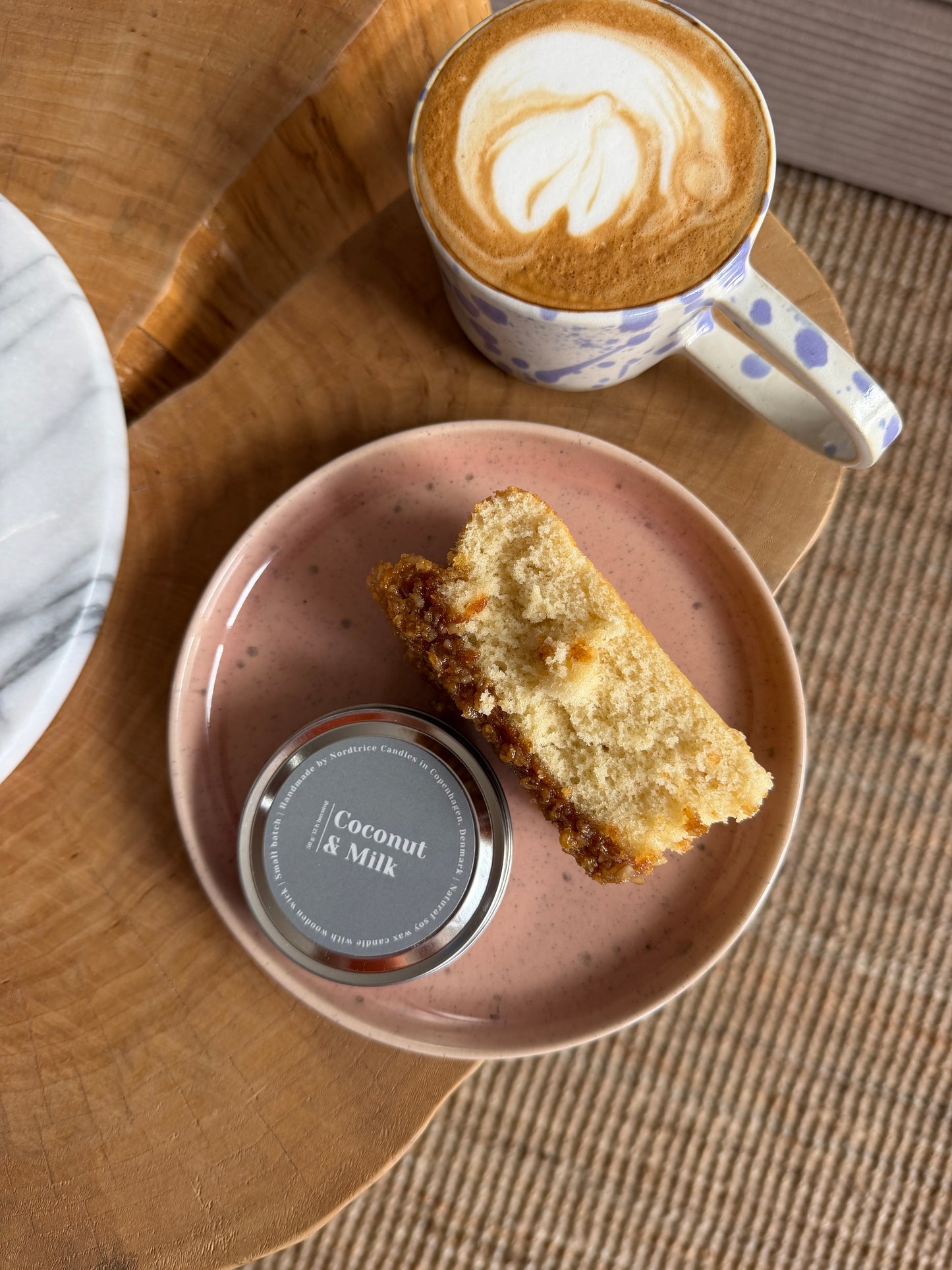 Soy Scented Candle, Coconut & Milk M-L-XL size