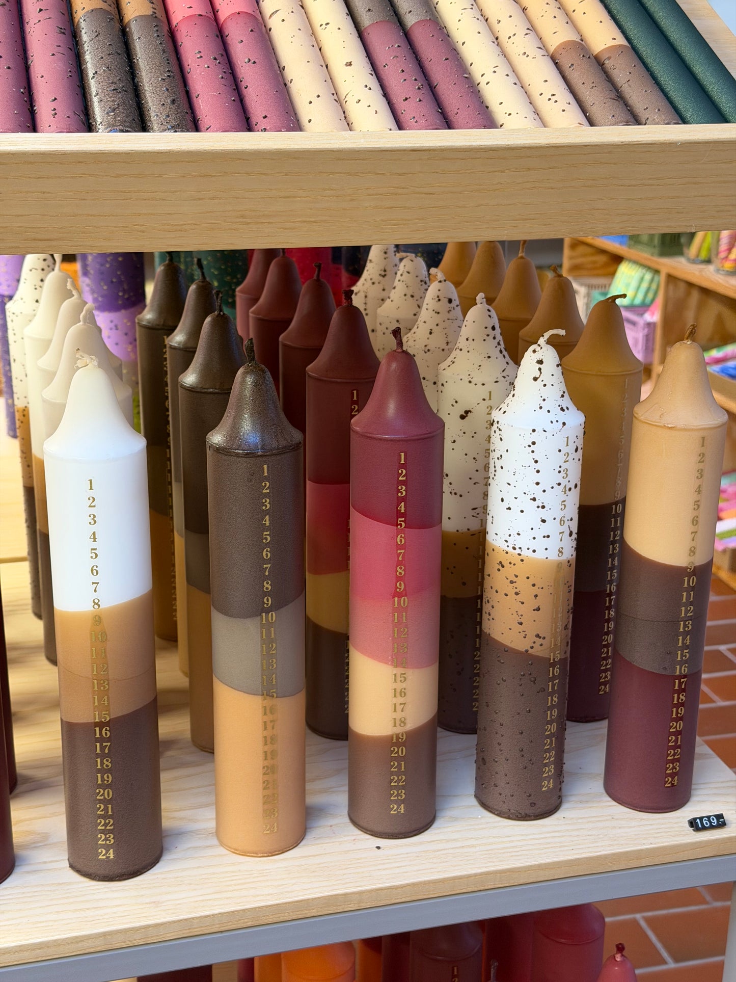 Advent Candle, Cappuccino Confetti