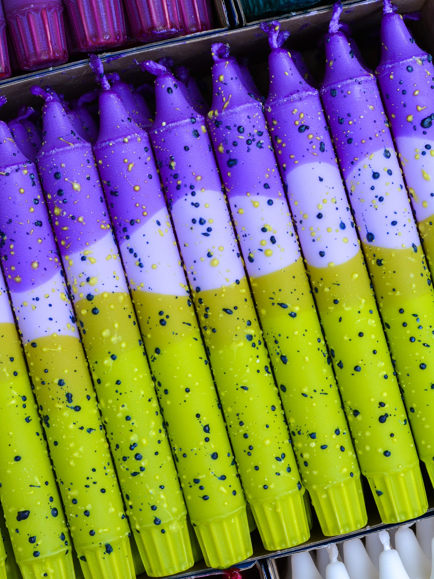 Taper candles - Purple Tulips Confetti