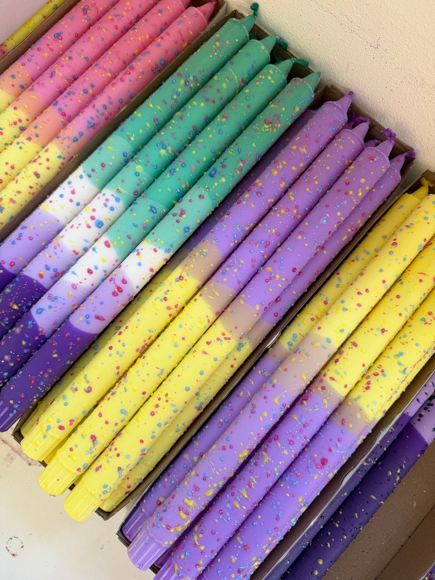 Taper Candles long confetti