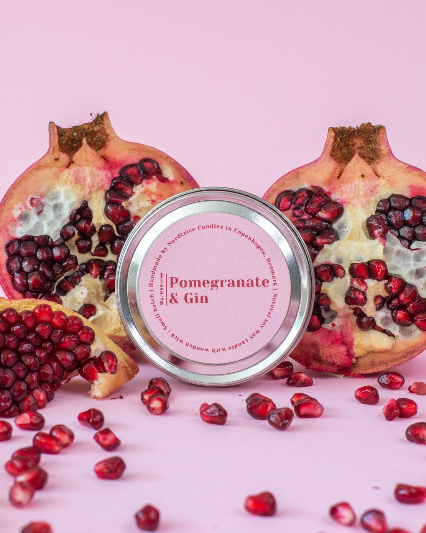 Soy Scented Candle, Pomegranate & Gin M/L size